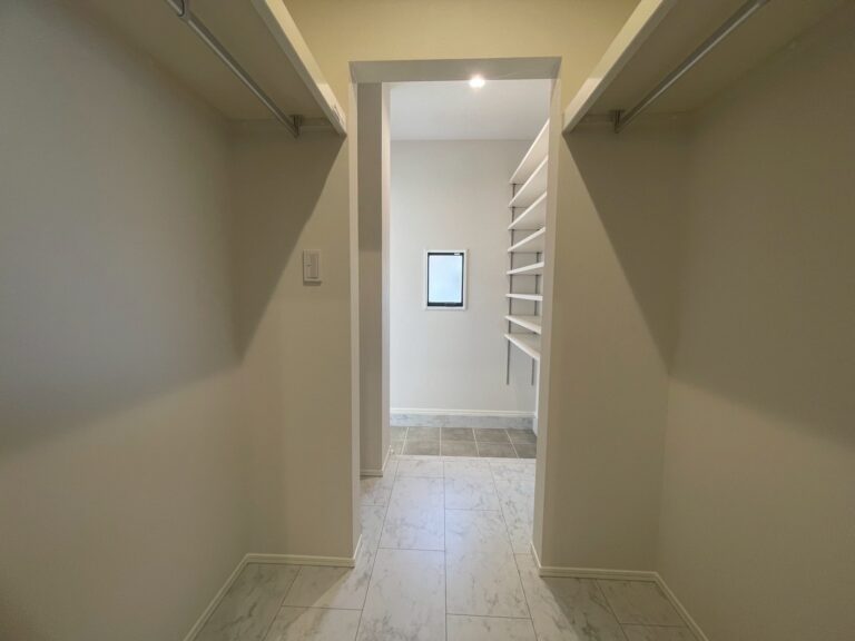 家族みんなが快適に過ごせる工夫を詰めこんだ注文住宅 の施工写真 3