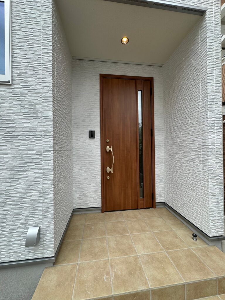 床材やクロスの合わせ方がおしゃれなお家