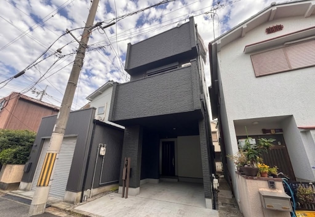 岡山市北区 奥田1丁目（清輝橋駅）3階 3LDK